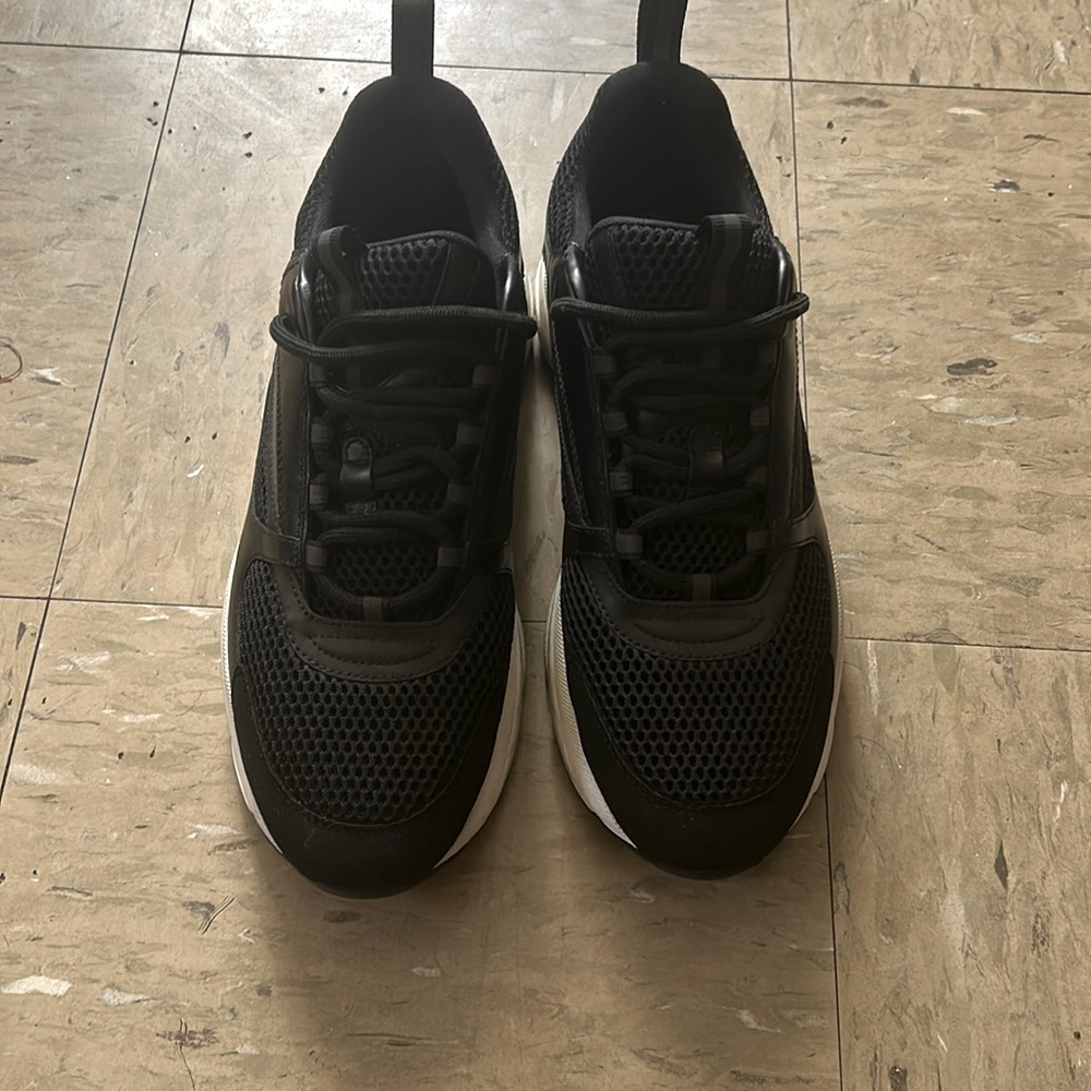 Dior B22 Sneakers